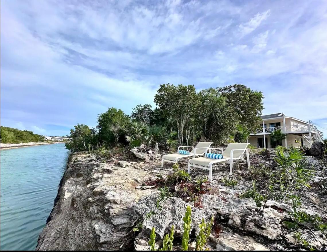 דירות Turtle Cove Water Front House מראה חיצוני תמונה